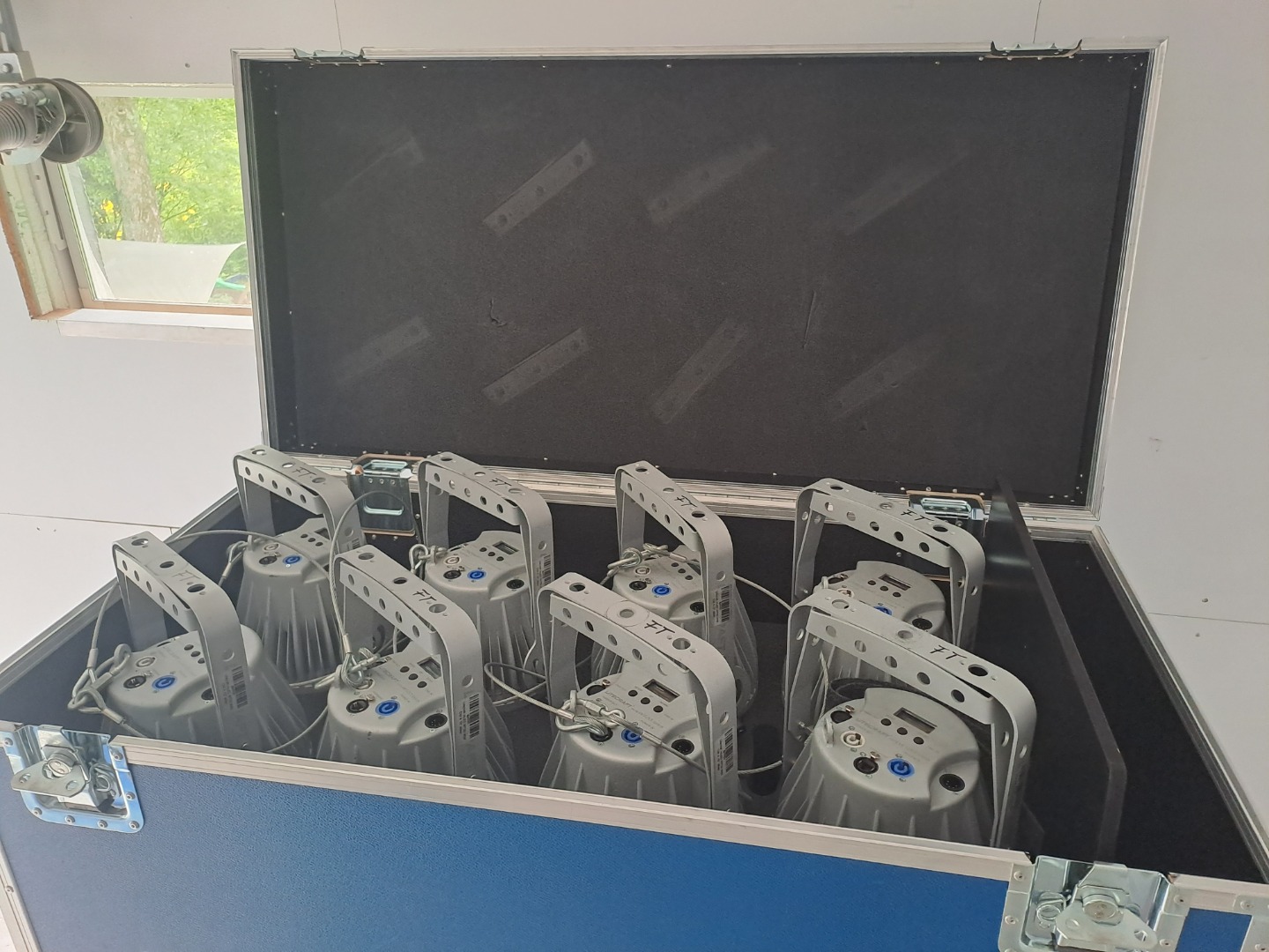 Litecraft LED WT20 SWA | 120 EUR - Gebrauchte-Veranstaltungstechnik.de ...
